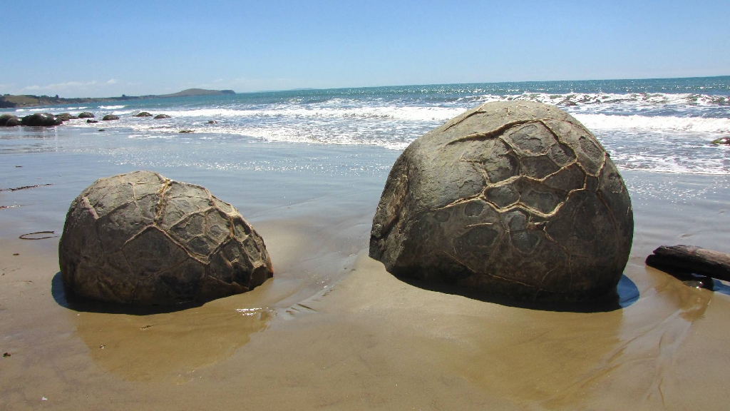 Moeraki Boulders